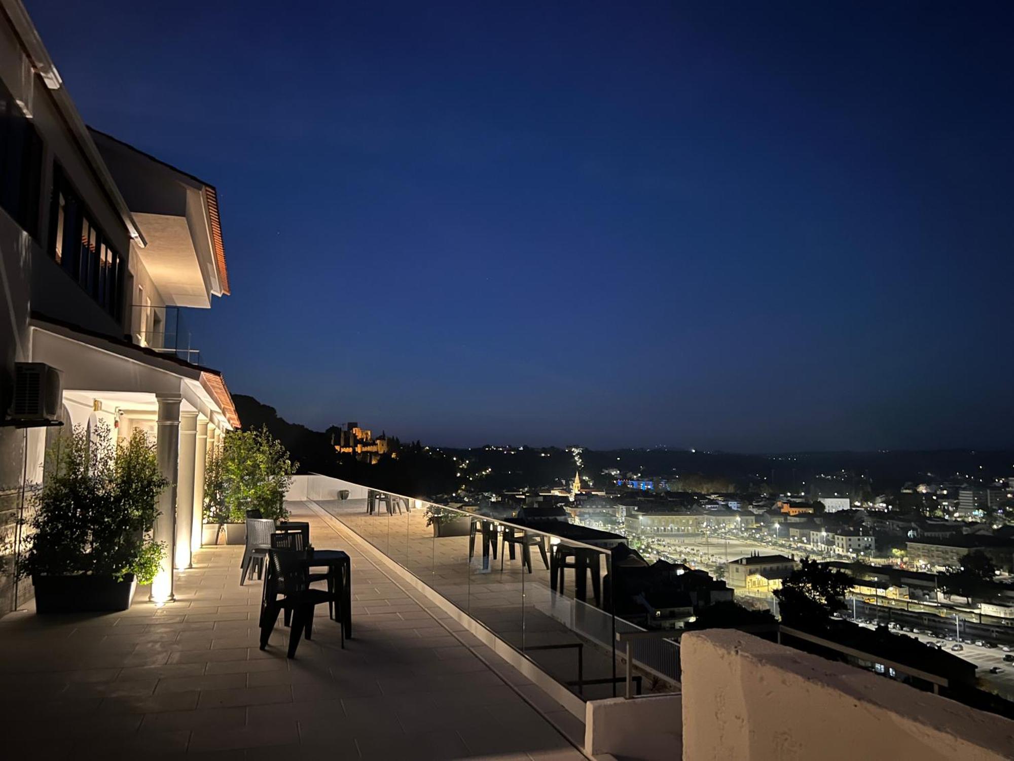 Vila Pombal Tomar Apartments - Pool & City Views Екстер'єр фото