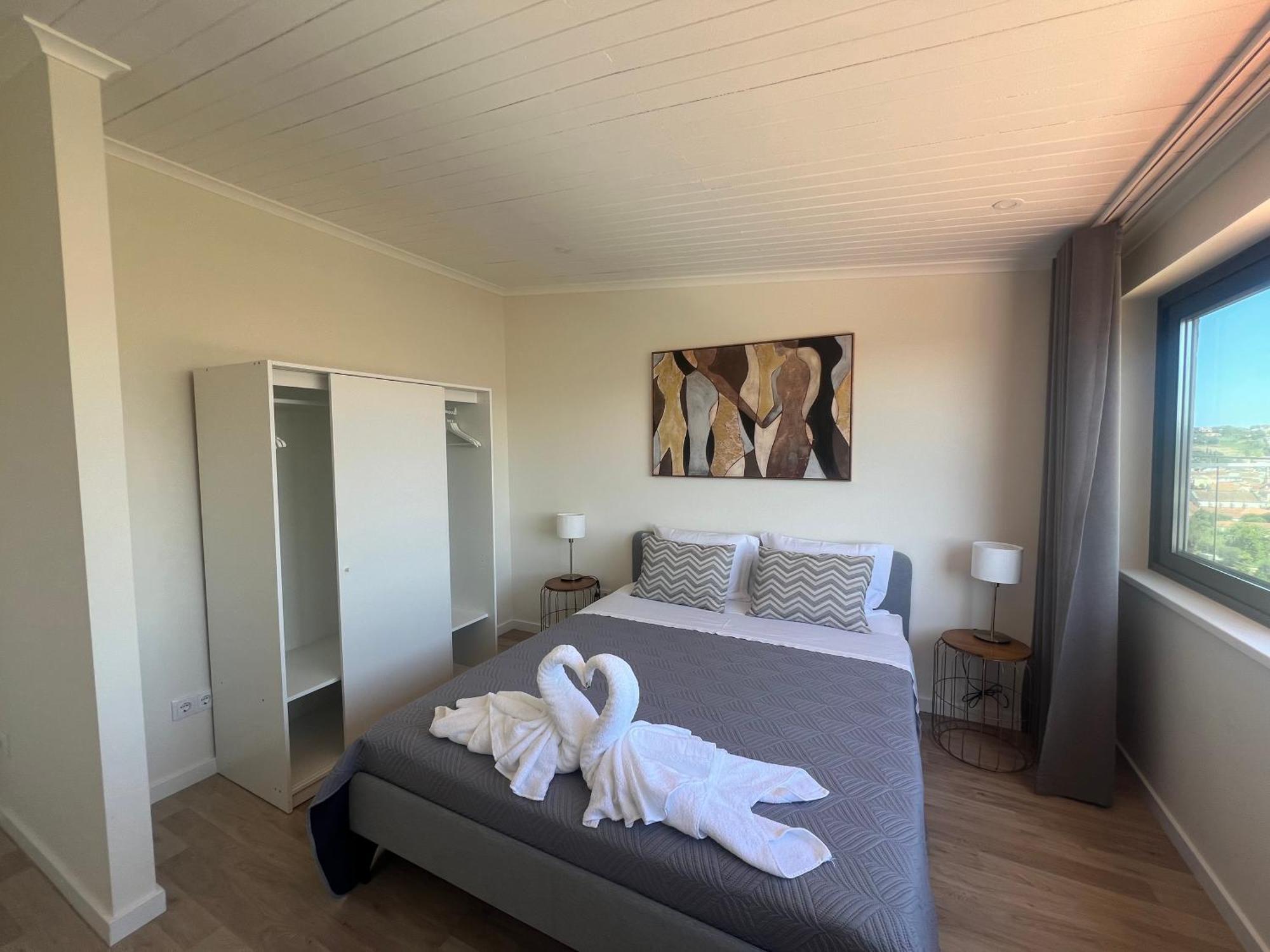 Vila Pombal Tomar Apartments - Pool & City Views Екстер'єр фото